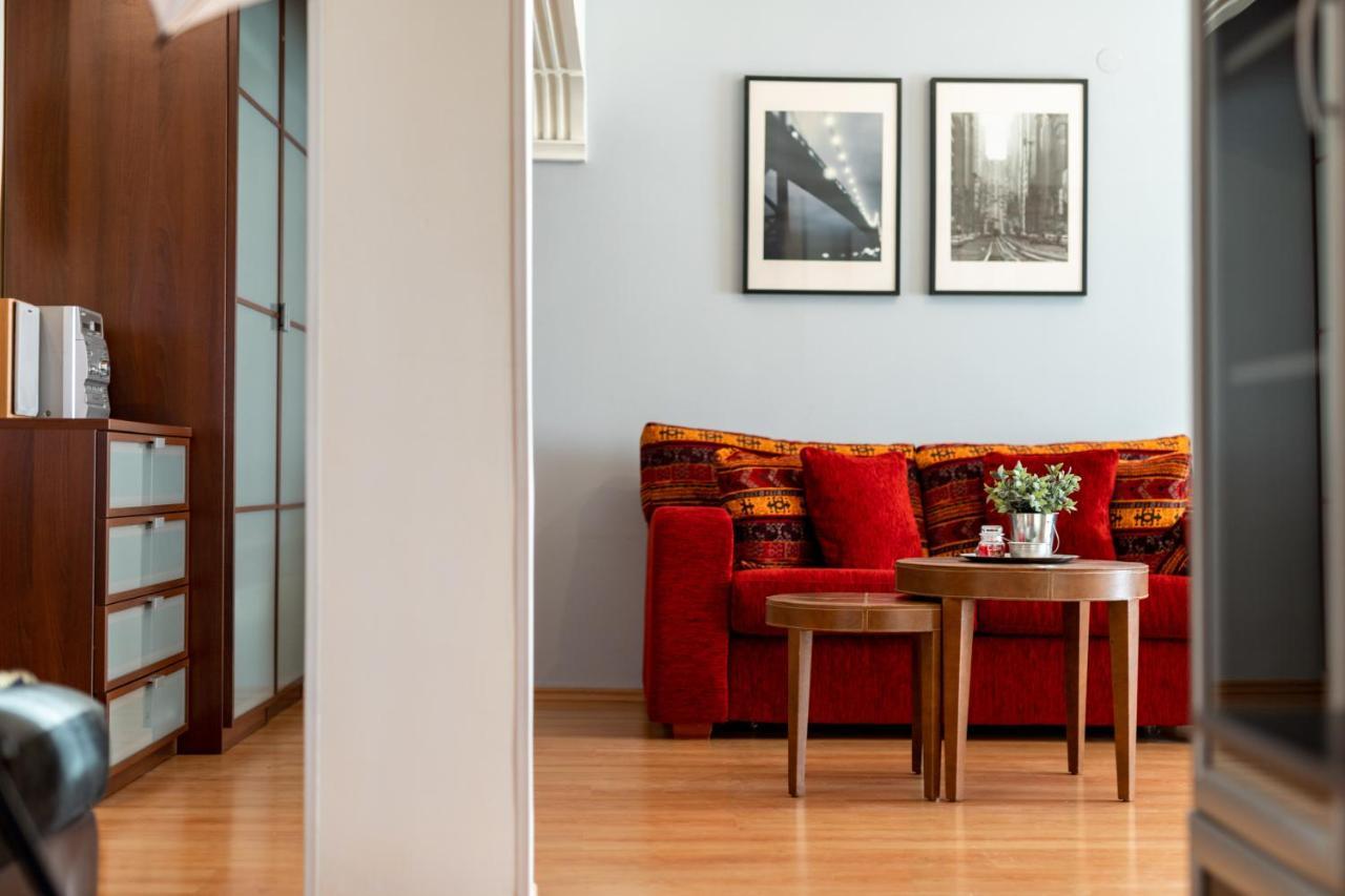 Apartment F & B Collection - Seaview 2 Bedroom Penthouse